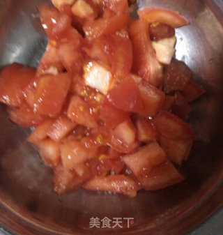 蕃茄炒花菜的做法步骤：2
