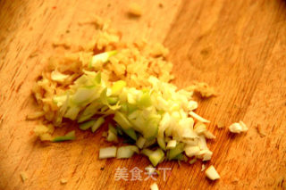 油爆虾的做法步骤：3