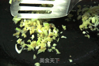 油爆虾的做法步骤：5