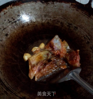 茶汤番茄焖鱼头的做法步骤：5