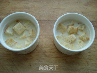 面包布丁的做法步骤：7
