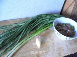 肉末煸豇豆的做法步骤：1