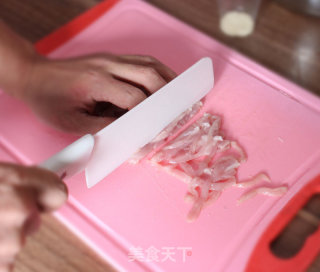 用离火续煮锅做皮蛋瘦肉粥的做法步骤：3