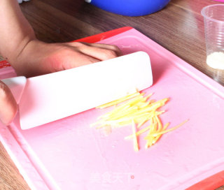 用离火续煮锅做皮蛋瘦肉粥的做法步骤：4