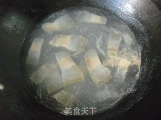 腊肉炒年糕的做法步骤：5
