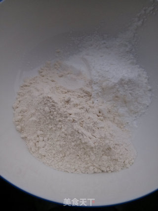 干炸小黄鱼的做法步骤：4