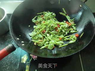 干烧扁豆丝的做法步骤：7