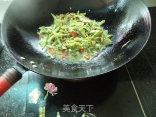 干烧扁豆丝的做法步骤：9