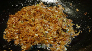 小白菜虾皮合子的做法步骤：4
