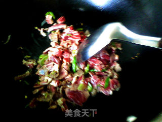 孜然羊肉的做法步骤：7