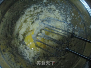 抱果仁的小熊饼干，会报果仁的小松鼠饼干的做法步骤：3