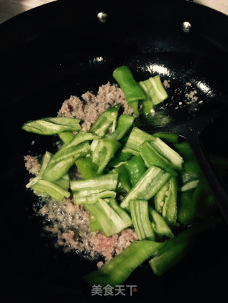 肉末青椒的做法步骤：6