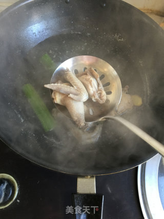 菌菇鸡汤的做法步骤：4