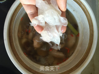 菌菇鸡汤的做法步骤：8