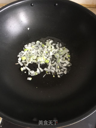 鸡刨豆腐的做法步骤：1