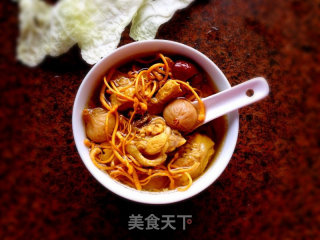虫草花无花果鸡汤的做法步骤：5