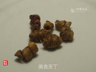 洋参霍斛鸽子汤的做法步骤：6