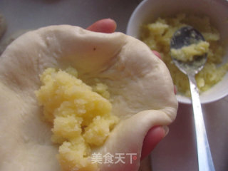 香味浓郁的椰蓉面包的做法步骤：7