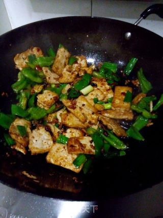 青椒炒豆腐的做法步骤：4