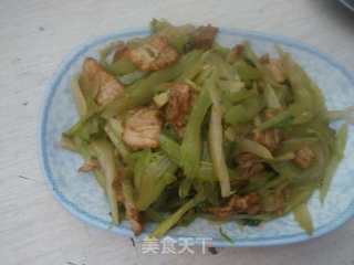 家常炒西芹的做法步骤：7