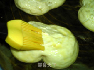 奶香芋丝面包的做法步骤：21