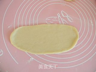 全奶蛋黄椰蓉排包的做法步骤：6