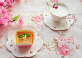 北海道戚风蛋糕的做法步骤：1