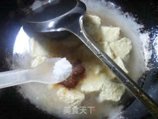 皮蛋炒小素鸡的做法步骤：10
