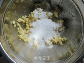 独一无二的“新年快乐”糖霜饼干 （附牛奶盒变身礼品盒的制作）的做法步骤：3