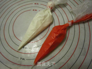 圣诞节的礼物—圣诞糖霜饼干的做法步骤：28