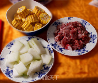 用离火续煮锅烹饪玉米冬瓜排骨汤的做法步骤：3