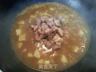 咖喱牛肉炖土豆的做法步骤：8