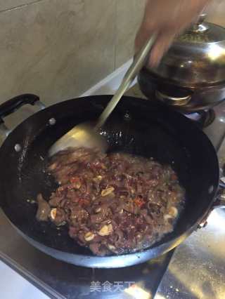 葱炒羊肝的做法步骤：8