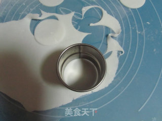 翻糖花朵纸杯蛋糕的做法步骤：12