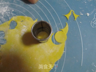 翻糖花朵纸杯蛋糕的做法步骤：15