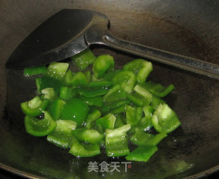青椒炒素腰花的做法步骤：8
