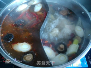家庭鸳鸯火锅的做法步骤：7
