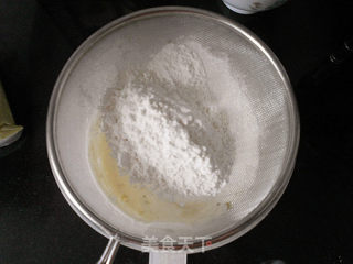 抹茶蛋糕卷的做法步骤：4
