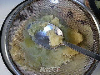 土豆泥的做法步骤：4