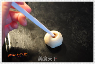 豆沙螺丝小碗酥的做法步骤：22