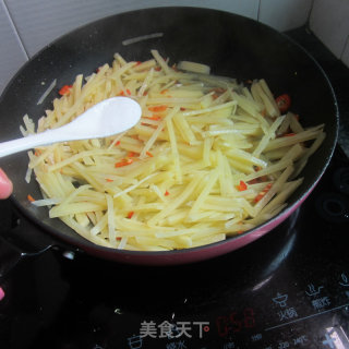 干锅土豆丝的做法步骤：8