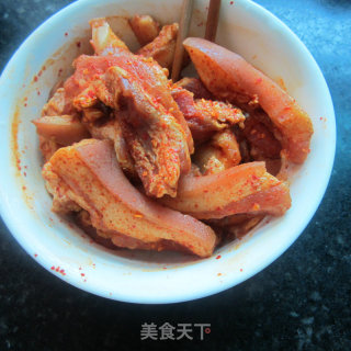无油也能煎香肉的做法步骤：1