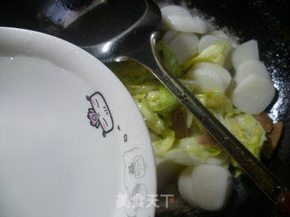 牛肉丸圆白菜辣炒年糕的做法步骤：7