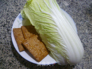 开洋香干炒白菜的做法步骤：1
