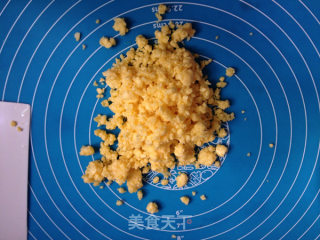 依然学烘焙--酸酸甜甜草莓派的做法步骤：1