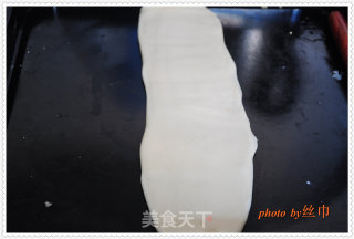 酥皮黑枣馅糖果的做法步骤：15