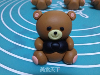 翻糖小熊纸杯蛋糕的做法步骤：5