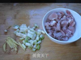 肉烧紫扁豆的做法步骤：3