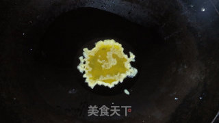 鸡蛋芹菜炒香干的做法步骤：3
