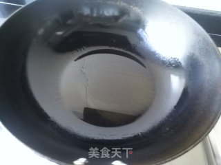 绿豆芽炒韭菜的做法步骤：2